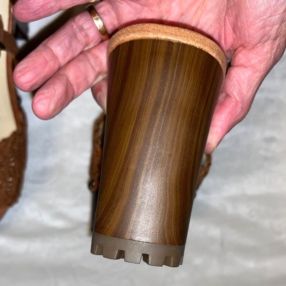 Jessica Simpson Platform Sandal style Heels ABSOLUTELY GORGEOUS!!! Size 8.5 - Picture 10 of 12